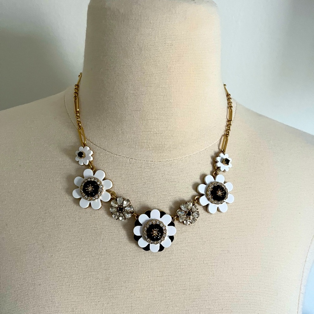 Floral Statement Necklace in White and Gold